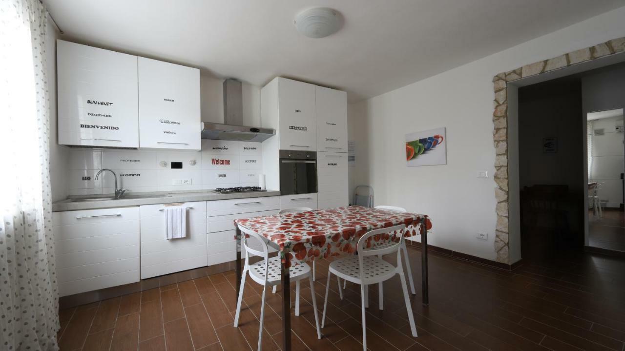 La Spezia Holidays' Rooms Exterior foto